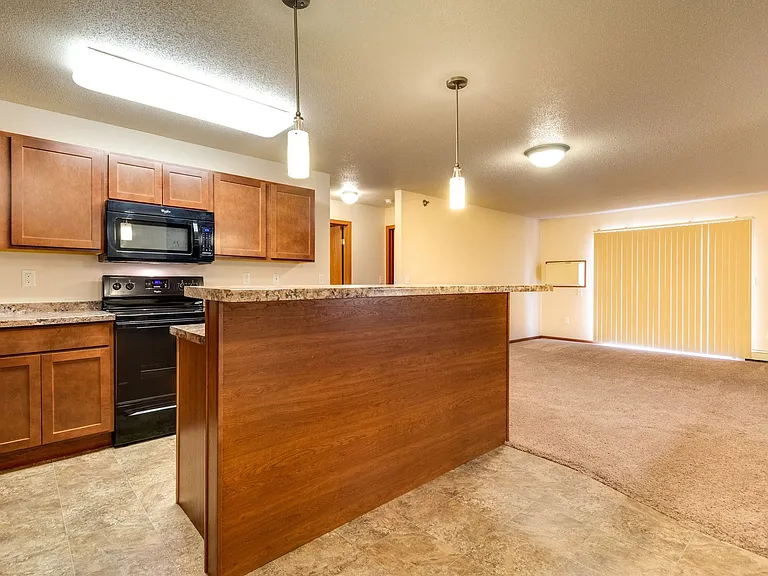 Southport Heights Apartments — Photo 41