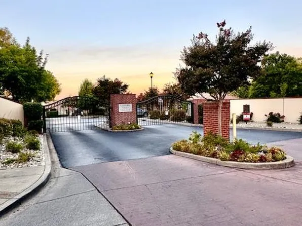 413 Marsalla Dr, Folsom, CA 95630