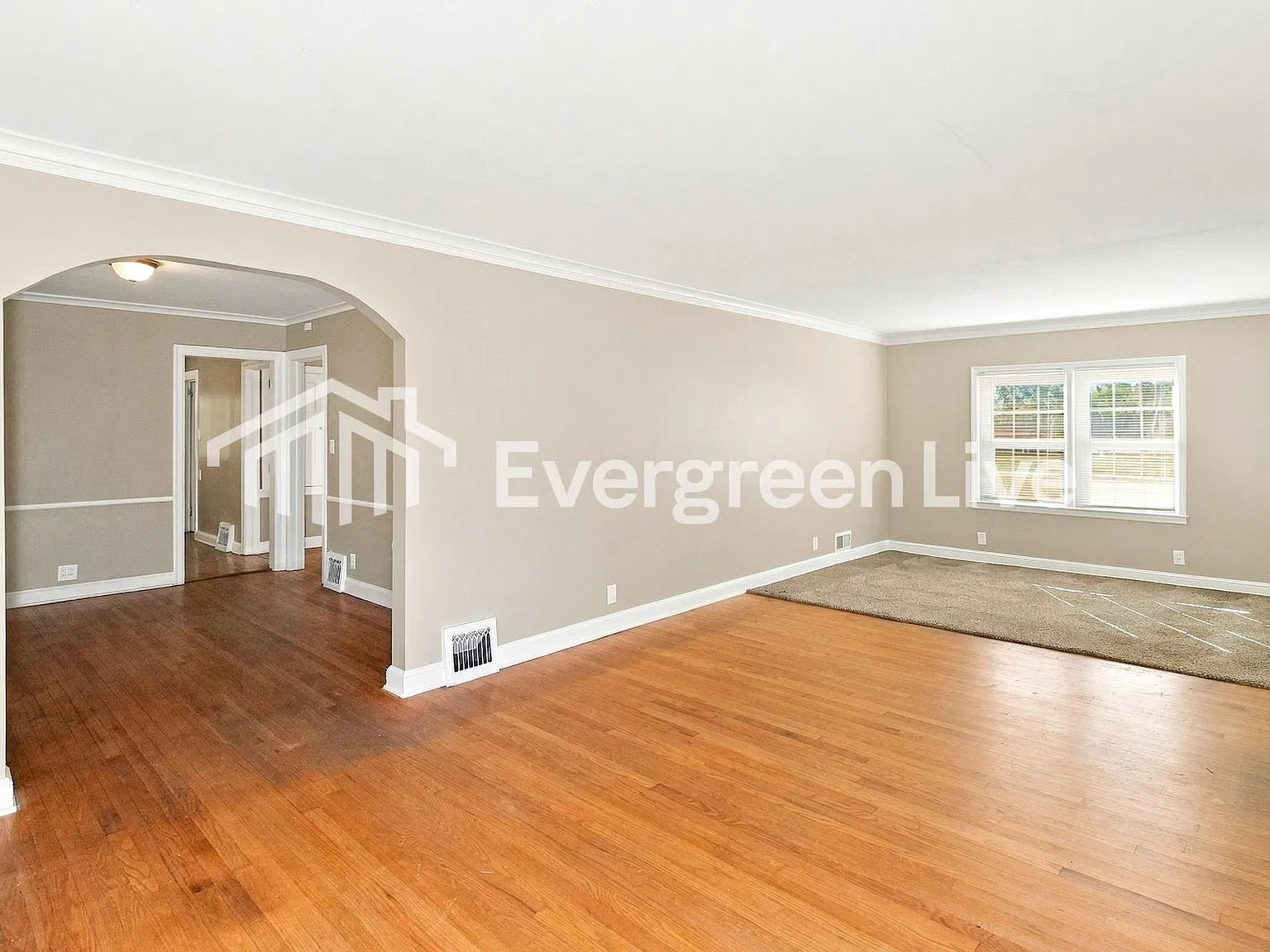 3 bed, 1.0 bath, 1300 sqft, $1,195 — Photo 4