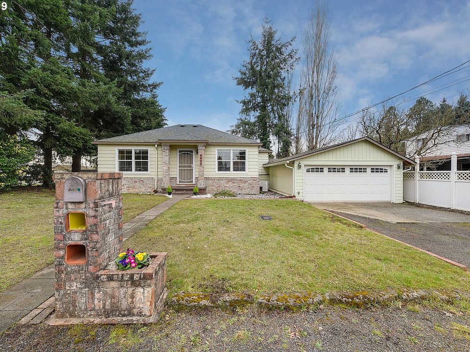 1st image of 4407 NE 42nd St