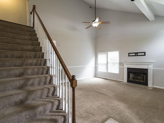 2nd image of 6312 Sweetgum Ln