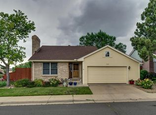 703 Kittredge Ct, Aurora, CO 80011