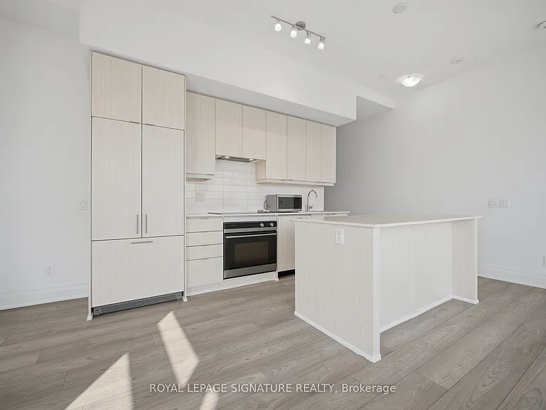 36 Elm Dr W #3701 — Photo 9