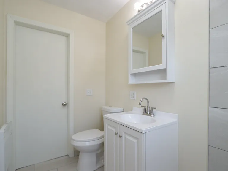 321 Montcalm St #R — Photo 25