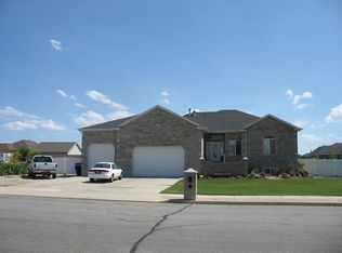 3379 W 1500 N, Clinton, UT 84015