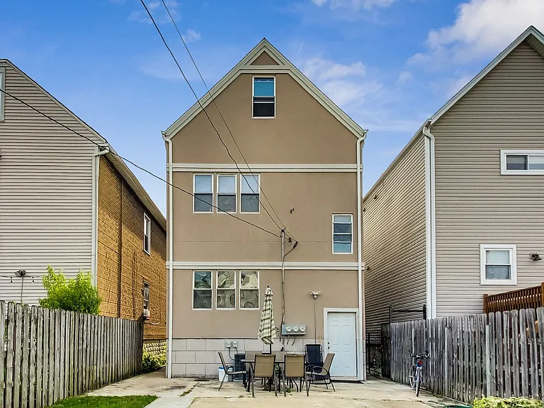 2719 N Ridgeway Ave #1 — Photo 20