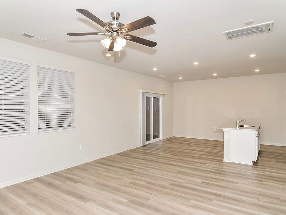 1st image of 5087 Mifford Dr #88
