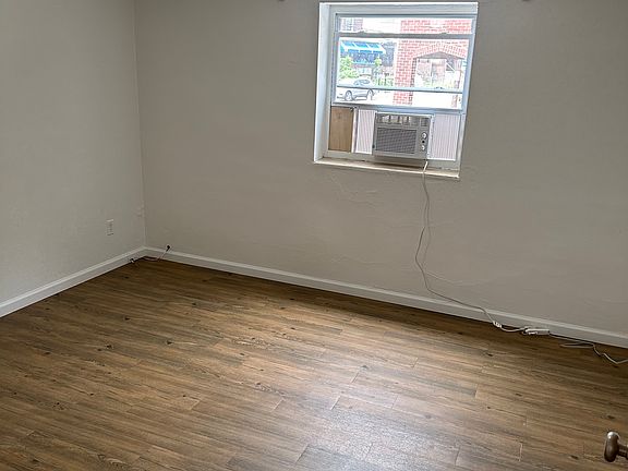 4th image of 1816 Montier St #1