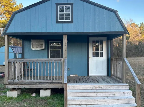 194 Ed Ward Road, Clarendon, NC 28432