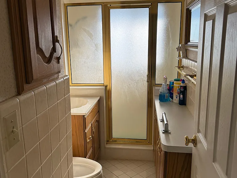 2278 E Logan Ave — Photo 7