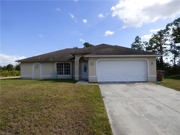 505 Penton Ave S, Lehigh Acres, FL 33936