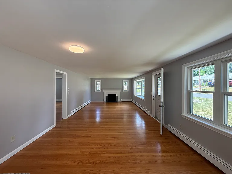 8 Starr Ln — Photo 31