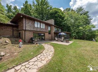 11800 Pink St, Brooklyn, MI 49230