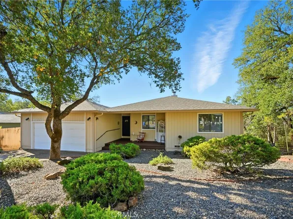 17937 Moon Hill Ct, Hidden Valley Lake, CA 95467