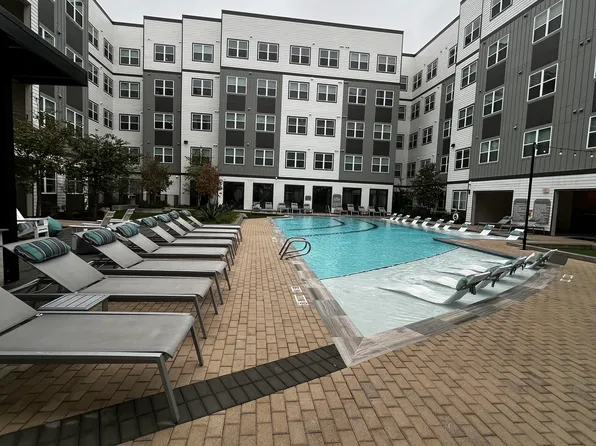 (undisclosed Address), Houston, TX 77003