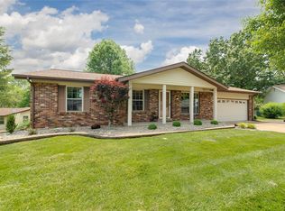 5760 Chatport Rd, Saint Louis, MO 63129