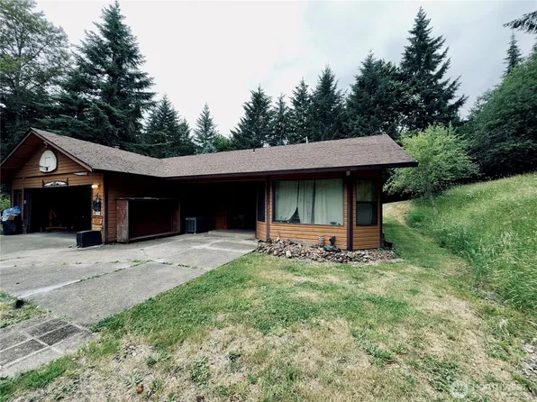 818 NW 359th Street, La Center, WA 98629