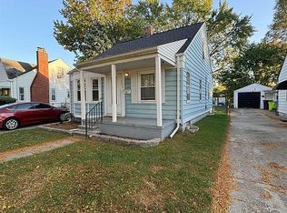7276 Sterling St, Center Line, MI 48015