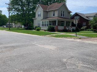 794 N Crafford St, Bushnell, IL 61422