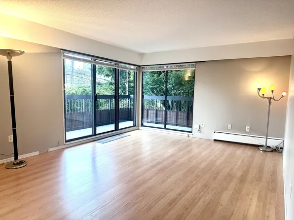 7180 Linden Ave #202, Burnaby, BC V5E 3G6