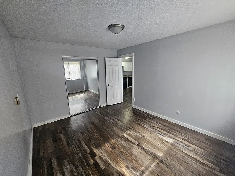 1097 Oakview Dr #5 — Photo 16