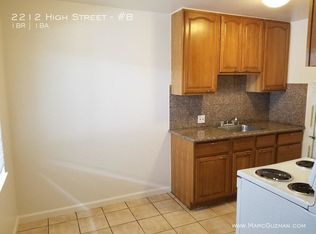 2212 High St APT B, Oakland, CA 94601