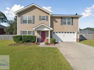 302 Largo Ct, Hinesville, GA 31313