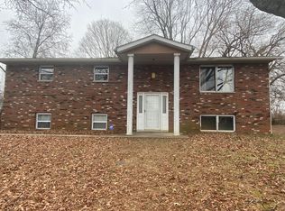 109 Lou Rosa Dr, Collinsville, IL 62234
