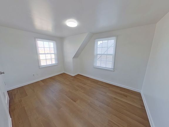 5th image of 707 S Hydraulic St #707