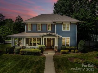 301 N Canterbury Rd, Charlotte, NC 28211