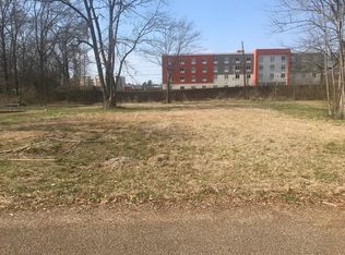 1913 N Roberson St, Columbus, MS 39701