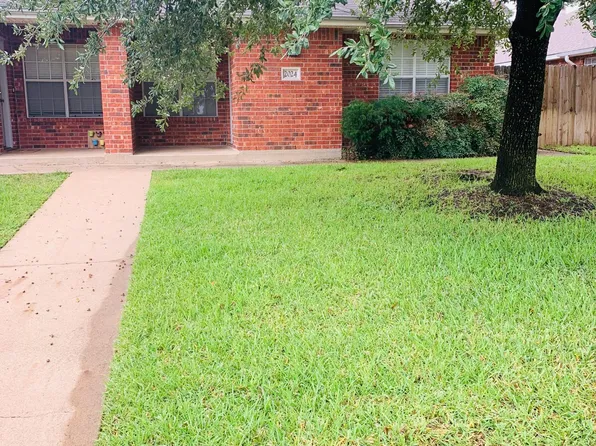 2018 Legacy Ln #2018, College Station, TX 77840