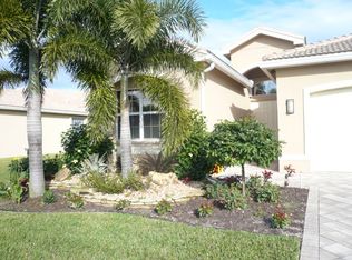 10852 Thomas Lake Mnr, Boynton Beach, FL 33473