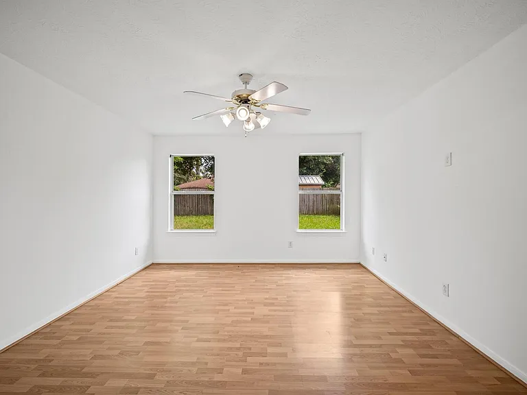 26115 Cypresswood Dr — Photo 21