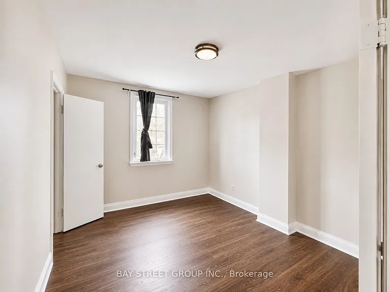 316 Willowdale Ave — Photo 13