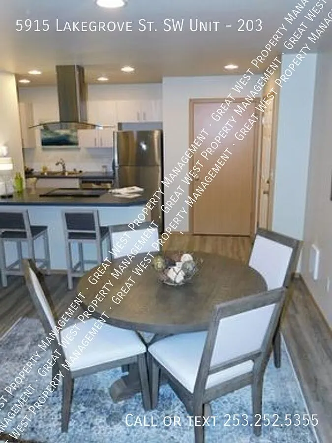 Luxury 2 Bed and 2 Bath Apartment at The Town View Apartments in Lakewood WA! — Photo 4