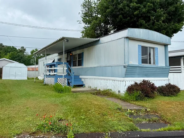 37 Klondike Ave, Westfield, MA 01085