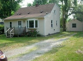 5664 Roberts Rd, Sylvania, OH 43560