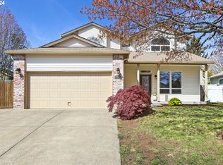 18283 Davis St, Sandy, OR 97055