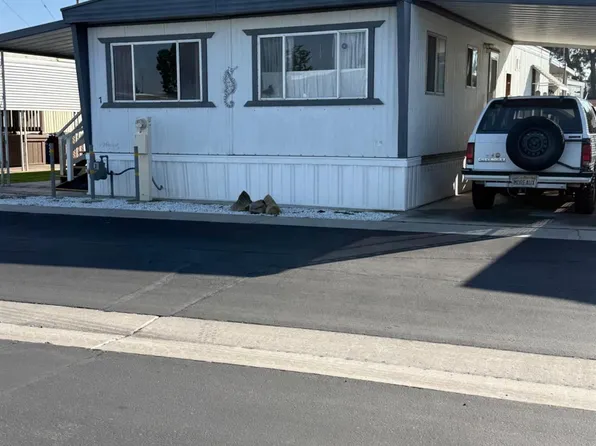 1500 W Villa Ave N Space 7, Clovis, CA 93612