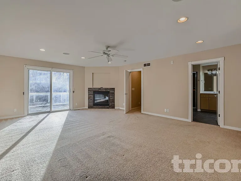 5 Oak Shore Dr — Photo 18