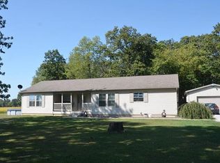 1479 Prairie Rd, Greenville, IL 62246