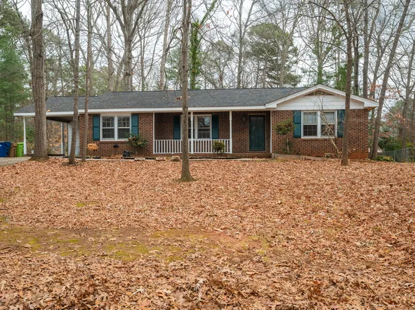 809 Valerie Dr, Raleigh, NC 27606