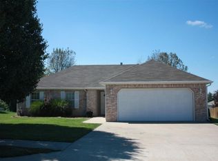 605 Autumn Ln, Ashland, MO 65010