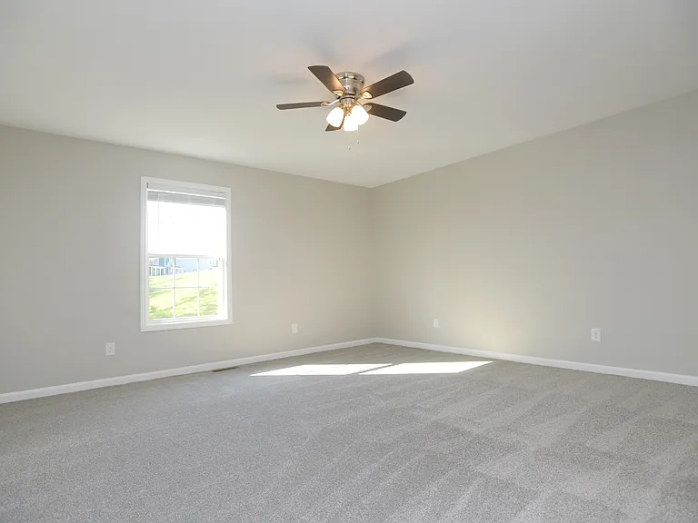 2044 Dolly Dr — Photo 11