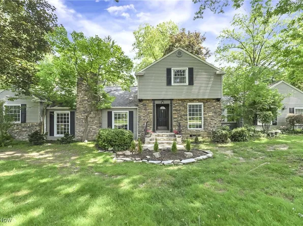 189 Wolcott Rd, Akron, OH 44313