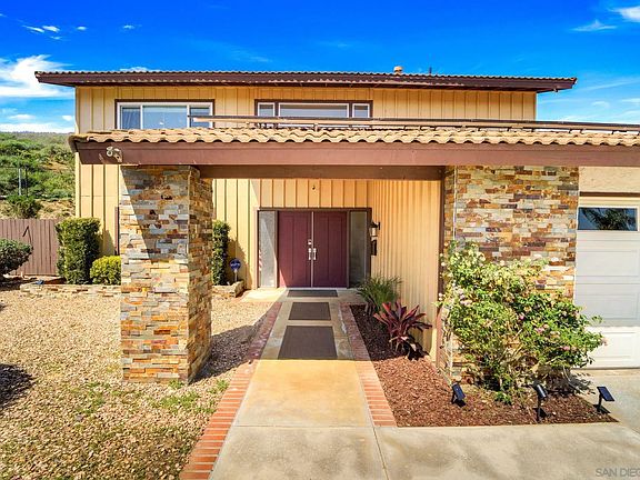 4th image of 12306 Fernando Dr