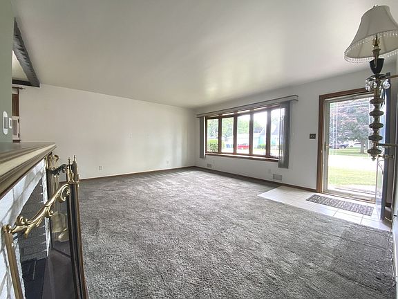 5th image of 1299 W Brookmont Blvd
