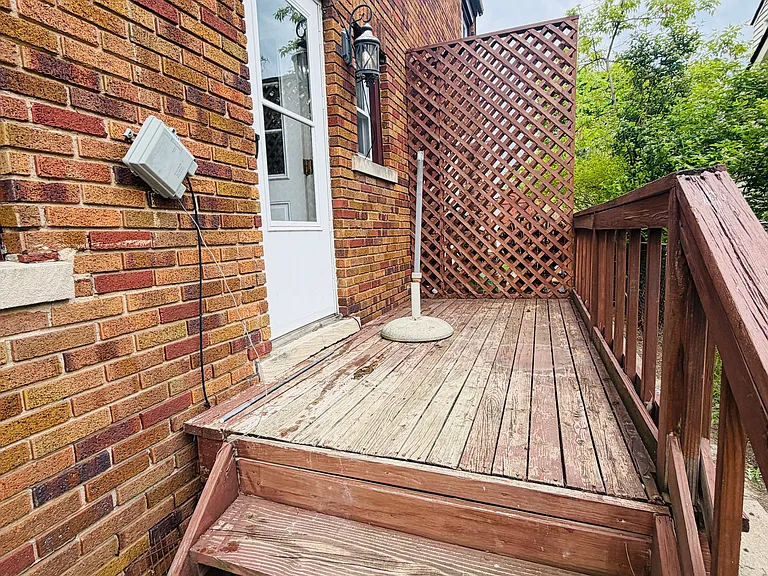 1007 Premont Ave — Photo 35