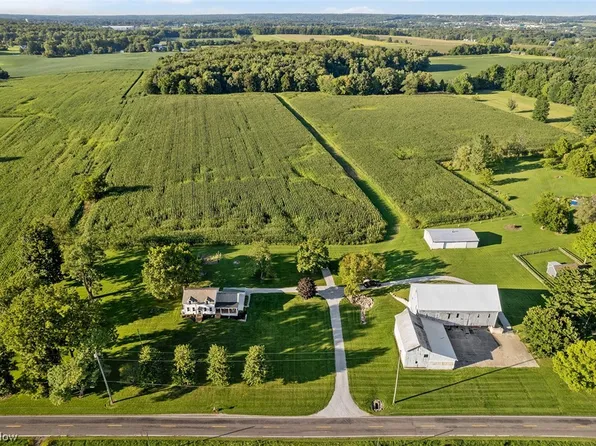 5835 Mud Lake Rd, Seville, OH 44273